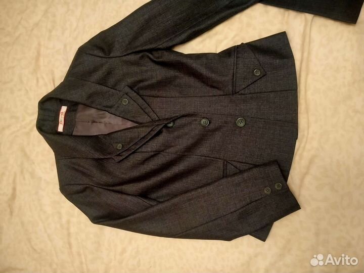 Школьный костюм 42 размера
