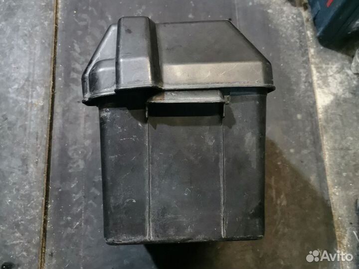Ящик для акб 335х185х225 мм