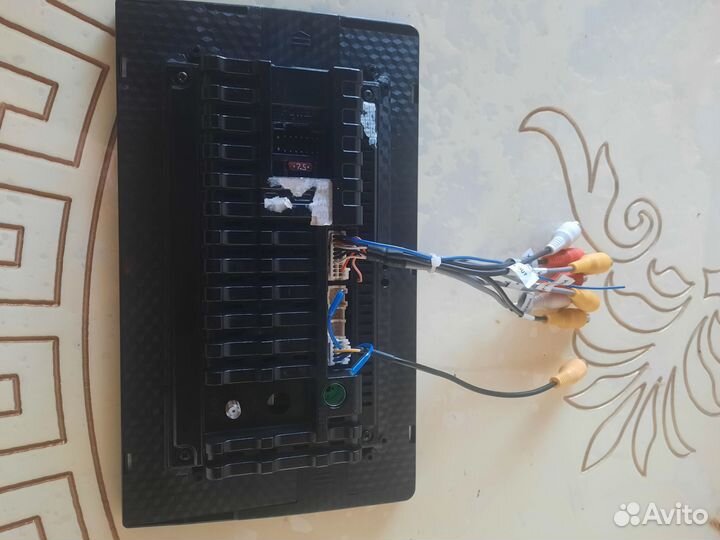 Автомобильная магнитола