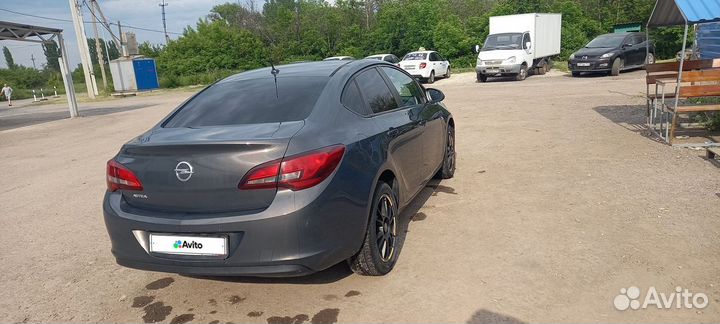 Opel Astra 1.6 МТ, 2012, 210 000 км