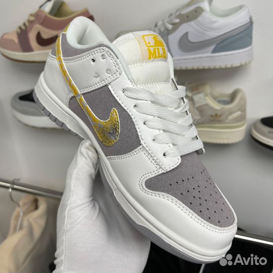 Кроссовки Nike SB Dunk Low