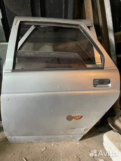 Задняя левая дверь ваз 2110 2112 приора