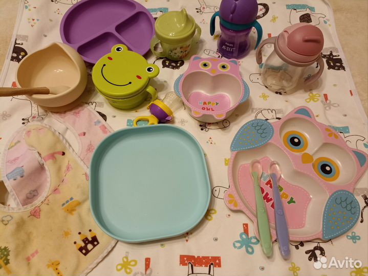 Посуда для первого прикорма, поильник детский
