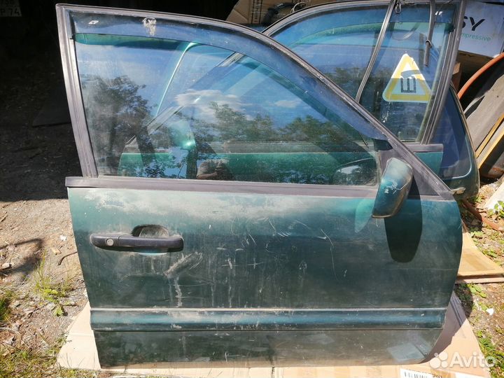 Двери passat b4