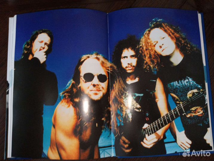 Книга Metallica