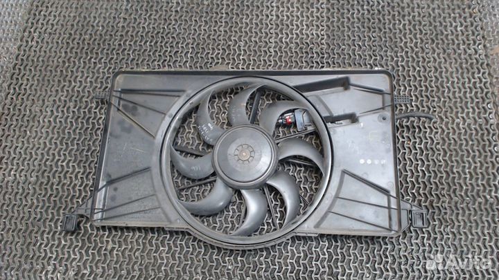 Вентилятор радиатора Ford Focus 3, 2011