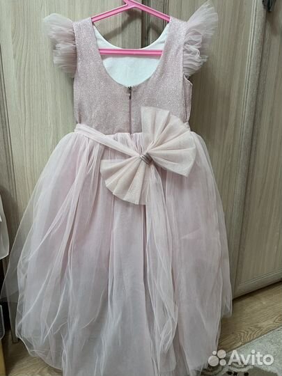 Нарядное платье