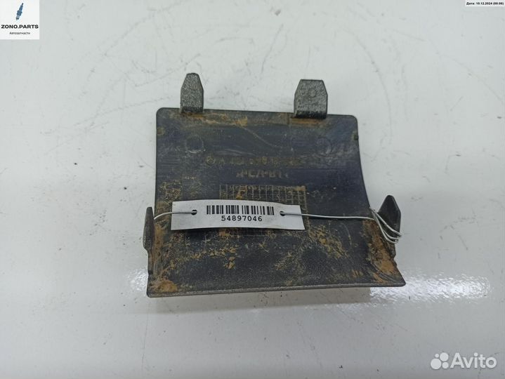 Заглушка порога 2126981730 на Mercedes W212 (E)