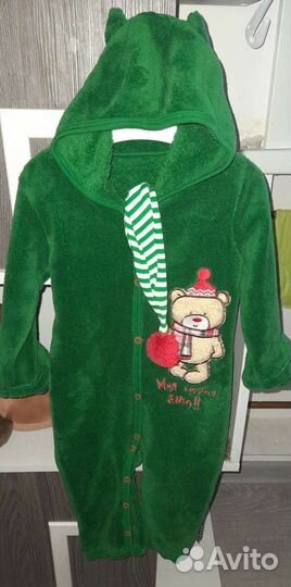 Новогодний костюм на малыша pelikan