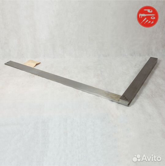 Угольник с широким основанием уш