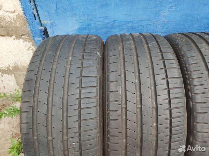 Falken Azenis FK-510 235/35 R20