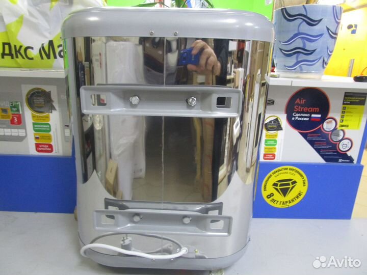 Водонагреватель Electrolux EWH 30 Royal Silver