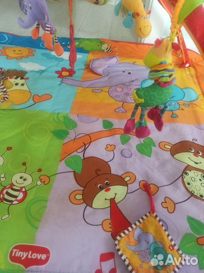 Развивающий коврик