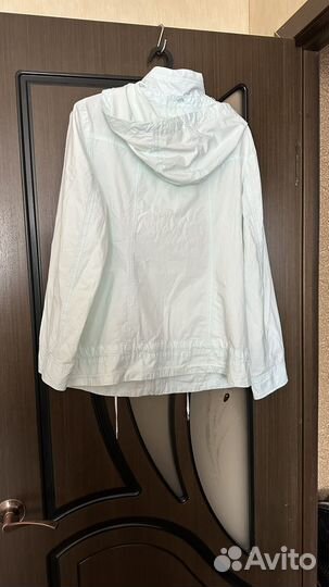 Ветровка женская летняя