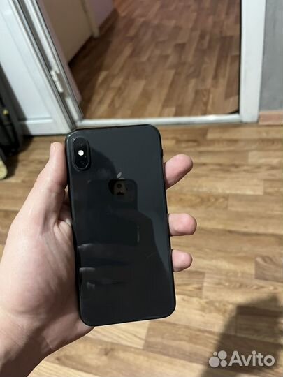 iPhone X, 256 ГБ