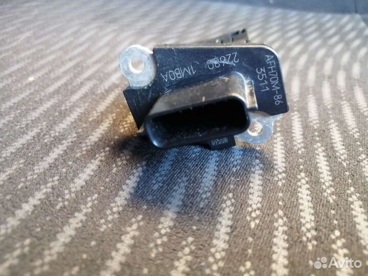 Датчик расхода воздуха Nissan Serena, C26, MR20DD