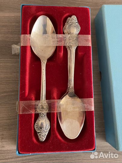 Набор столовых ложек троянда