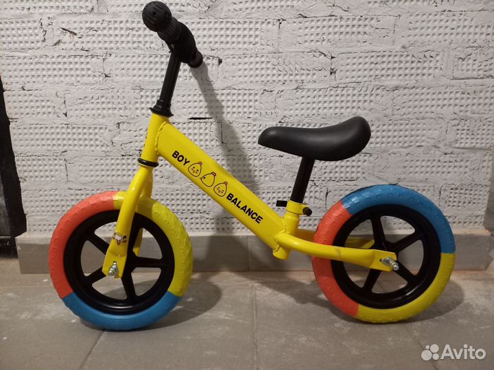 Беговел для малышей