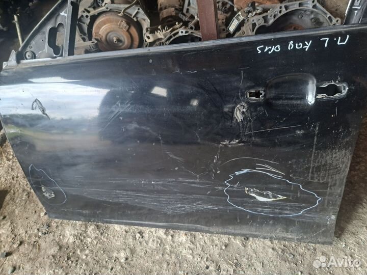 Дверь передняя левая на Cadillac bls