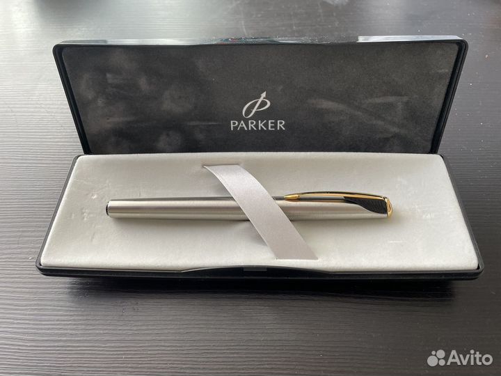 Перьевая ручка parker