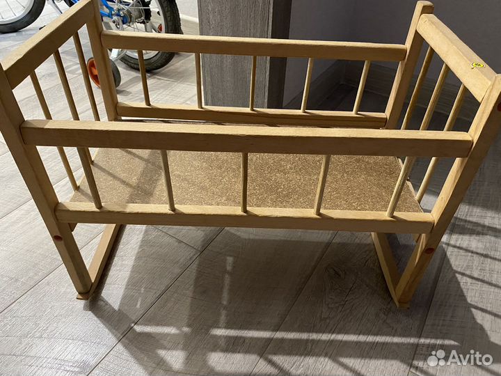 Кроватка для кукол