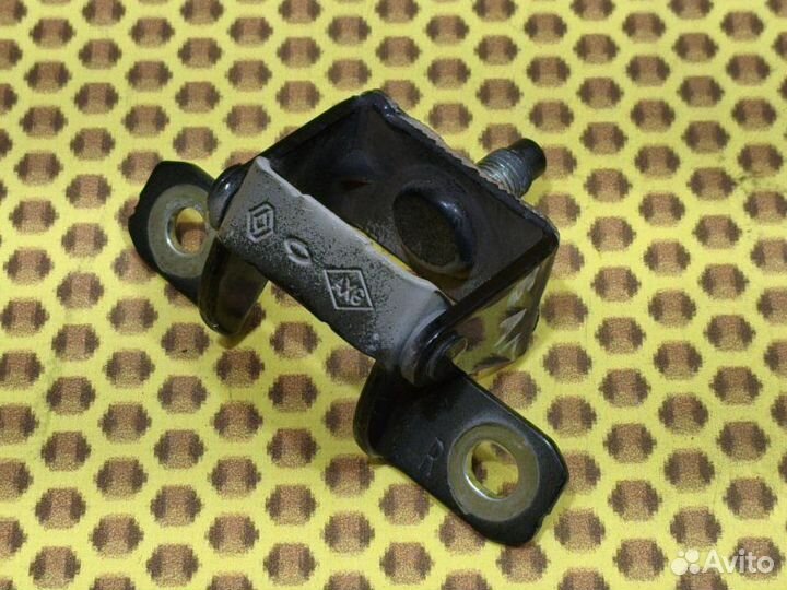Петля багажника правая Renault Koleos HY0 2TR 703