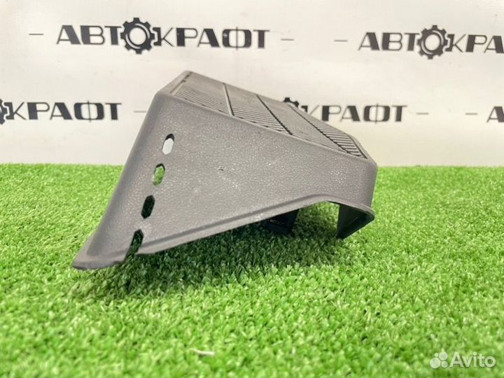 Подставка под ногу Toyota Land Cruiser Prado