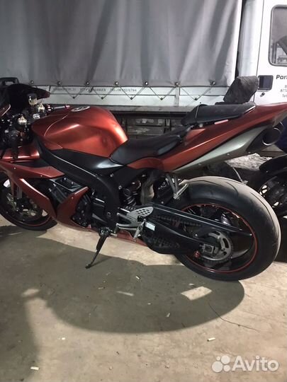 Yamaha R1 04-05