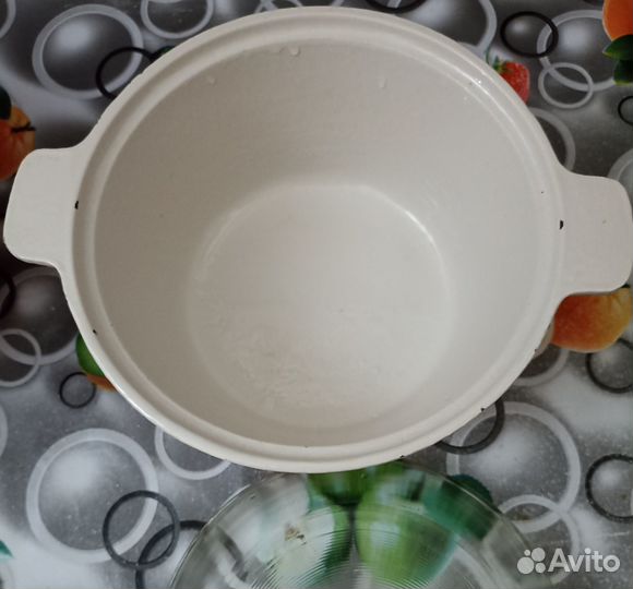 Кастрюли чугунные эмалированные, СССР