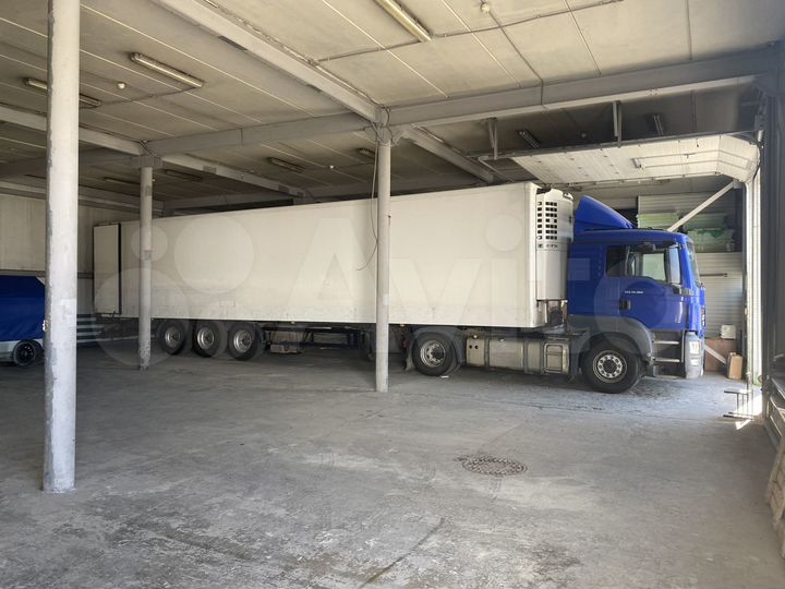 Складское помещение, 1200 м²