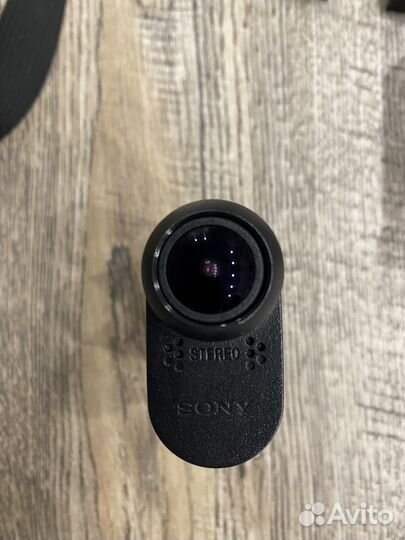 Экшен камера Sony HDR-AS20