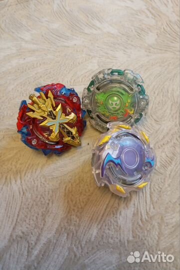 Beyblade burst Арена, Две пускалки и Три волчка