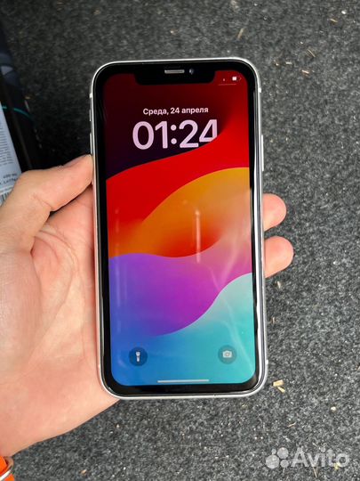 iPhone Xr, 64 ГБ