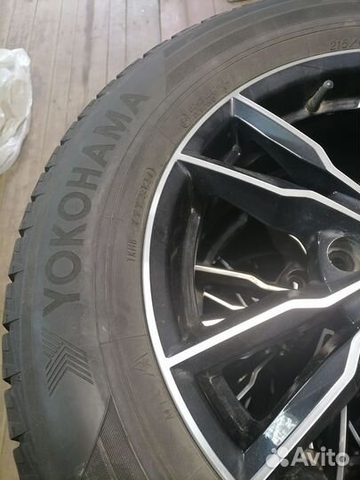 Yokohama Ice Guard IG50+ 215/65 R16