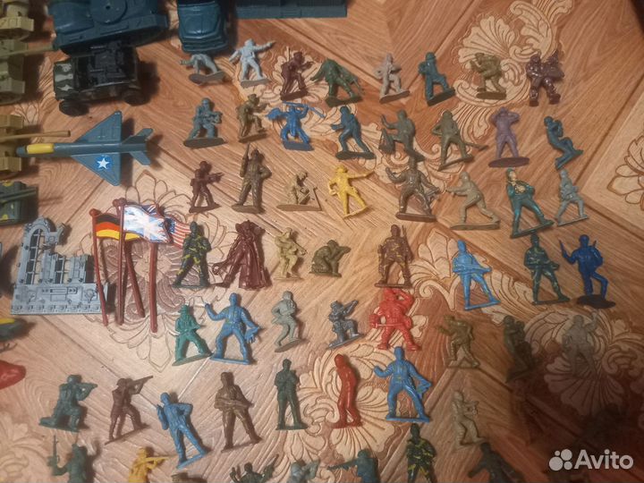 Пластмассовые солдатики