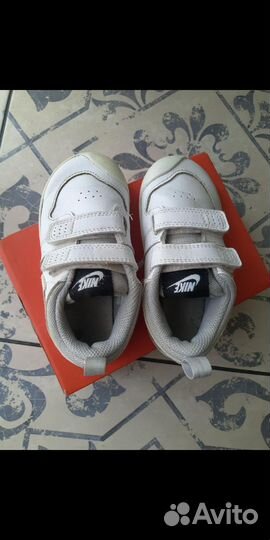 Кроссовки nike