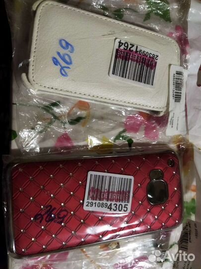 Чехлы для телефона новые, отдам