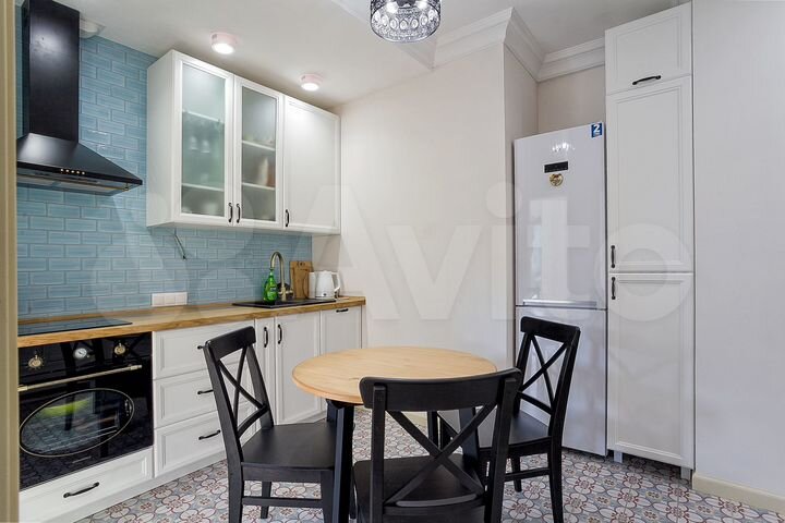 2-к. апартаменты, 65 м², 8/19 эт.