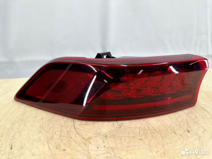 Стоп-сигнал задний левый Kia Carnival KA4 2020