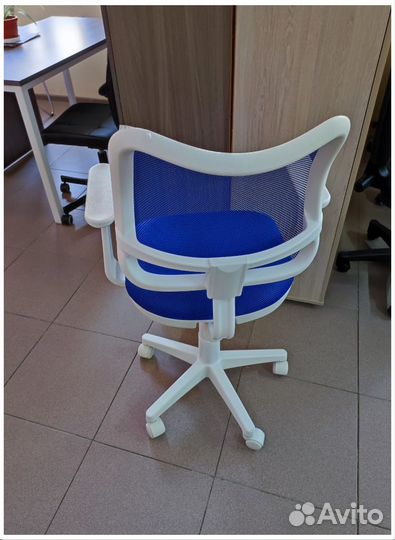 Детское кресло