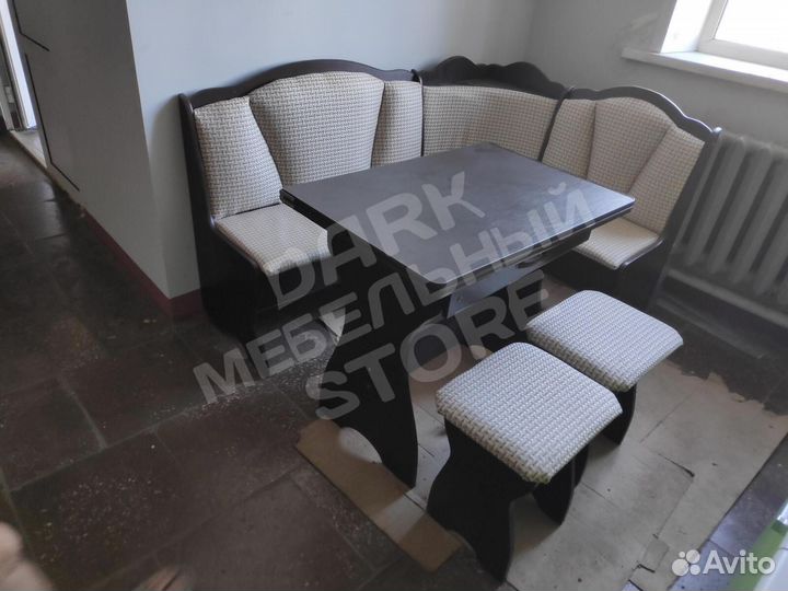 Уголок кухонный