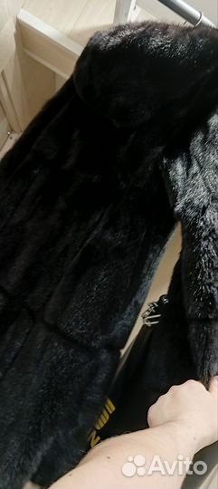 Шуба норковая с капюшоном 44