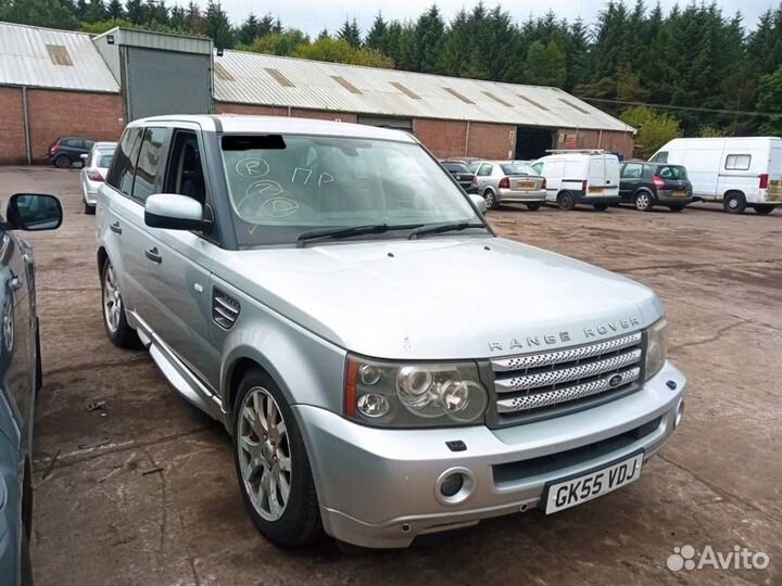 Патрубок Land Rover range rover sport L320(2005-2