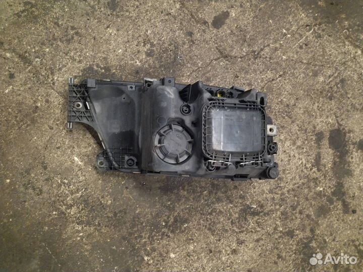 Фара левая MAN TGX 2008 81251016503