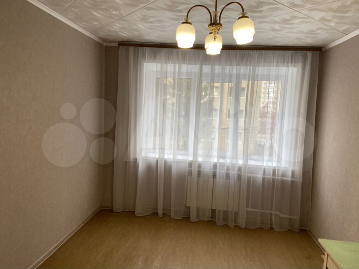 Комната 13,6 м² в 1-к., 2/5 эт.