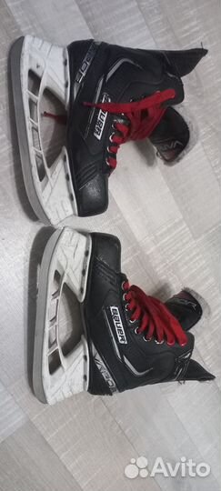 Хоккейные коньки bauer vapor