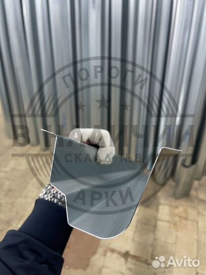 Ремонтный порог правый Mitsubishi Pajero 2