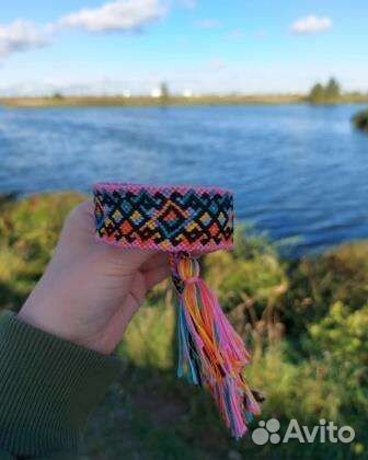Плетение фенечек на заказ