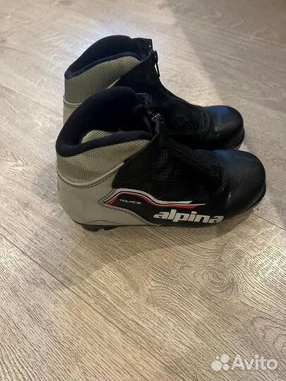 Лыжные ботинки alpina