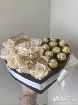 Букет из атласных лент